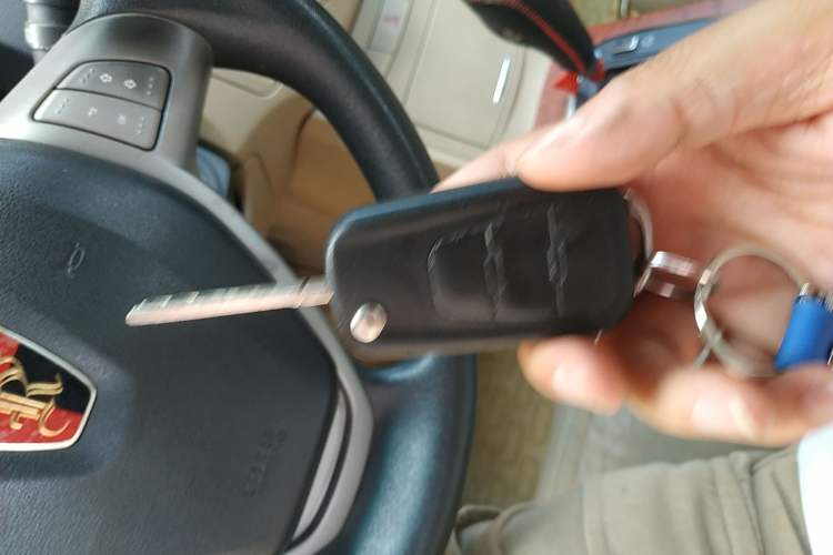 Used Roewe 350 2012 1.5L Automatic Smart Value Edition Vehicle Key