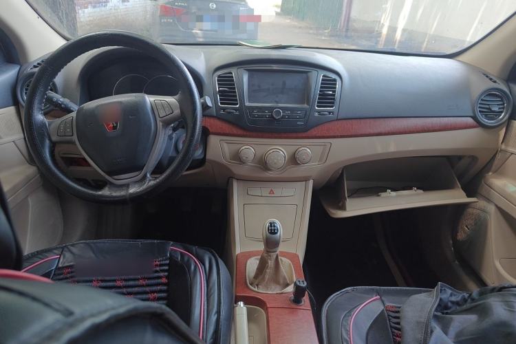 Used Roewe 350 2012 1.5L Manual Smart Value Edition Center Console