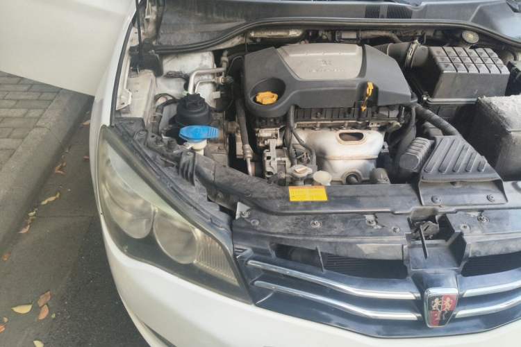 Used Roewe 350 2012 1.5L Automatic Smart Value Edition Engine Bay Right