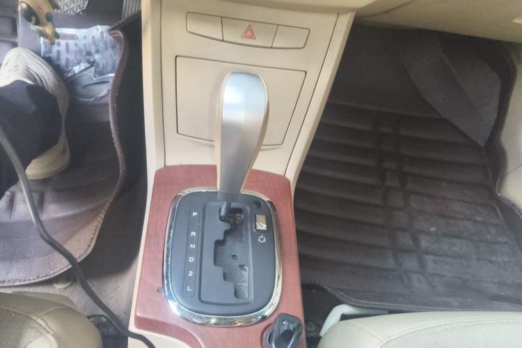 Used Roewe 350 2012 1.5L Automatic Smart Value Edition Gear Lever