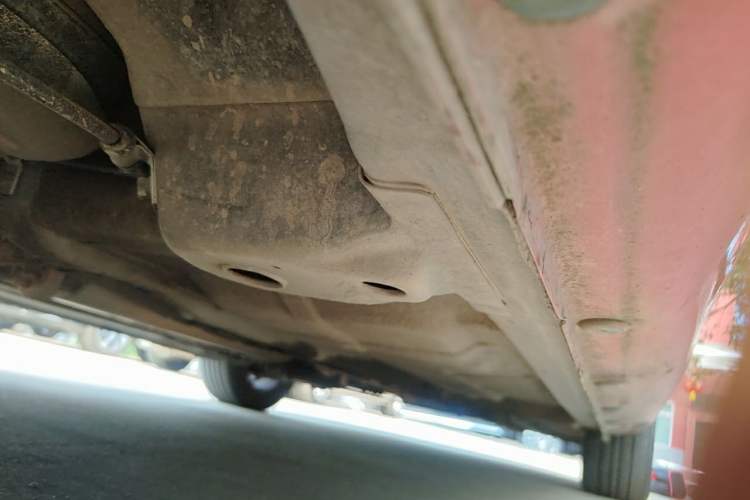 Used Roewe 350 2012 1.5L Automatic New Year Special Value Edition Chassis Rear Right