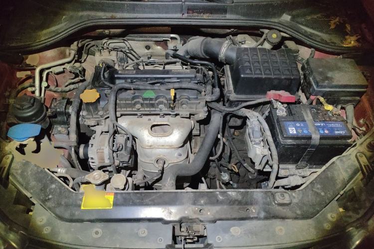 Used Roewe 350 2012 1.5L Automatic New Year Special Value Edition Engine Bay