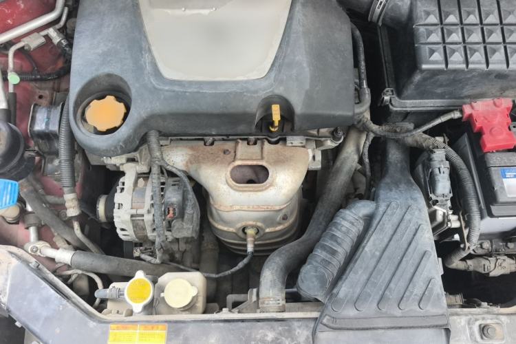 Used Roewe 350 2012 1.5L Automatic Smart Value Edition Engine Bay