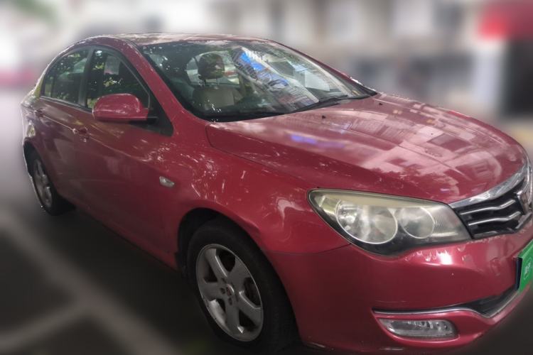 Used Roewe 350 2012 1.5L Automatic New Year Special Value Edition Front Right 45 Deg