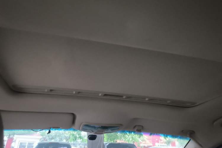 Used Roewe 350 2012 1.5L Automatic New Year Special Value Edition Headliner
