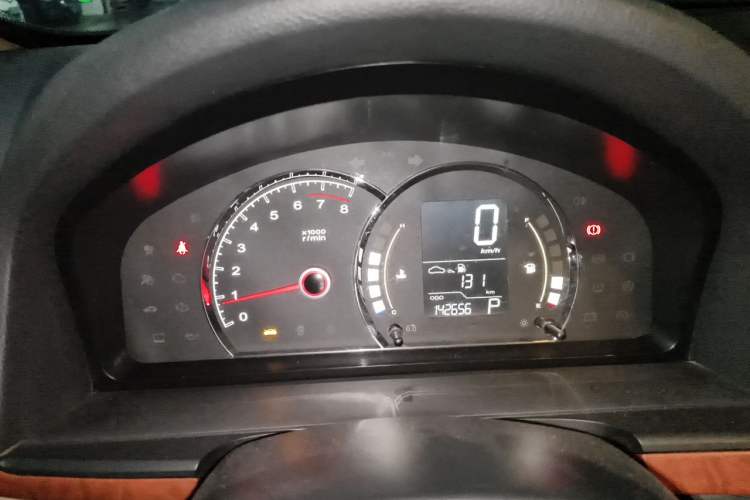 Used Roewe 350 2012 1.5L Automatic Smart Value Edition Instrument Cluster
