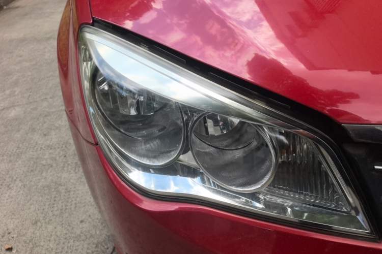 Used Roewe 350 2012 1.5L Automatic Smart Value Edition Right Front Headlight