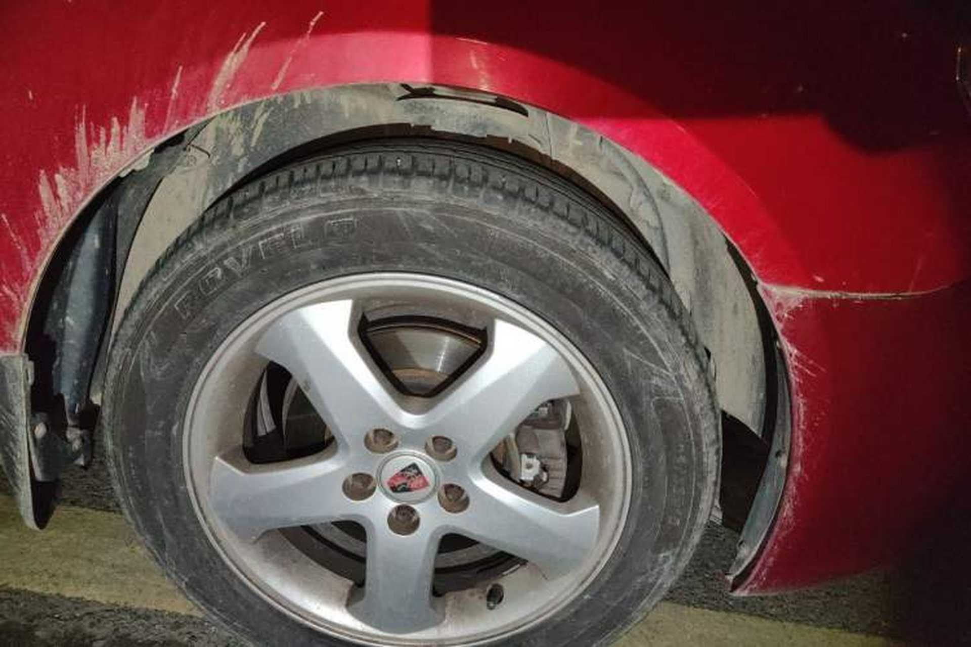 Used Roewe 350 2012 1.5L Automatic New Year Special Value Edition Right Front Wheel Hub