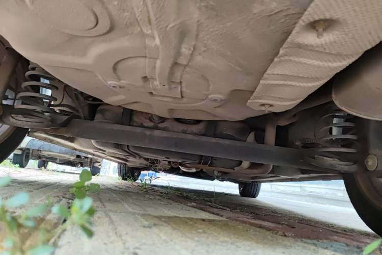 Used Roewe 350 2012 1.5L Manual Smart Value Edition Chassis Rear