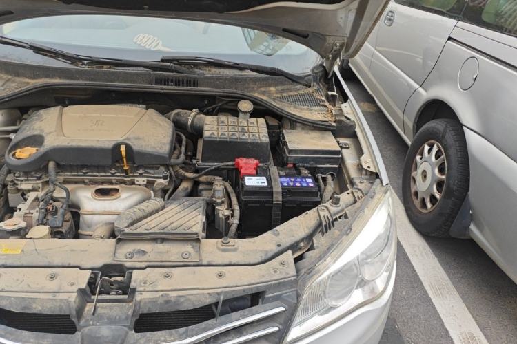 Used Roewe 350 2012 1.5L Automatic Smart Value Edition Engine Bay Left