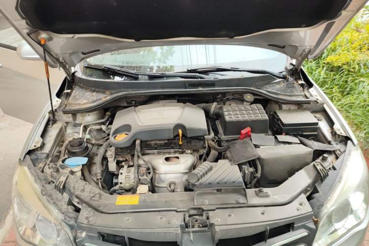 Used Roewe 350 2012 1.5L Manual Smart Value Edition Engine Bay