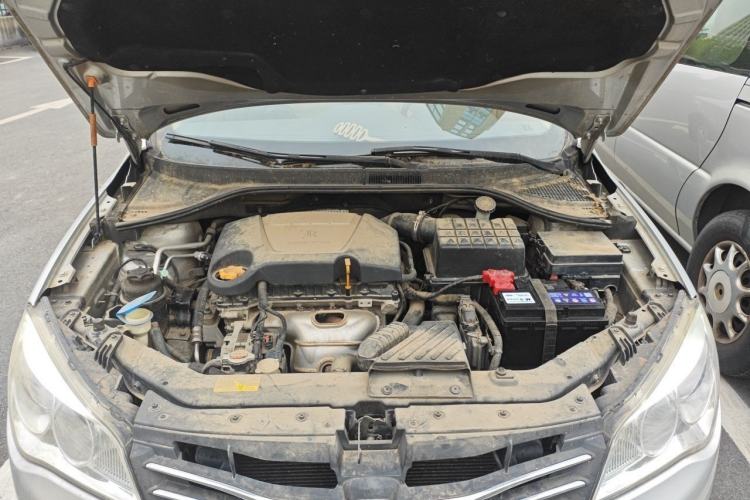 Used Roewe 350 2012 1.5L Automatic Smart Value Edition Engine Bay