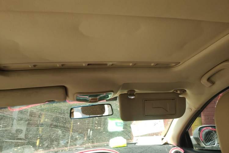 Used Roewe 350 2012 1.5L Automatic Smart Value Edition Headliner