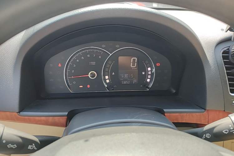 Used Roewe 350 2012 1.5L Automatic Smart Value Edition Instrument Cluster