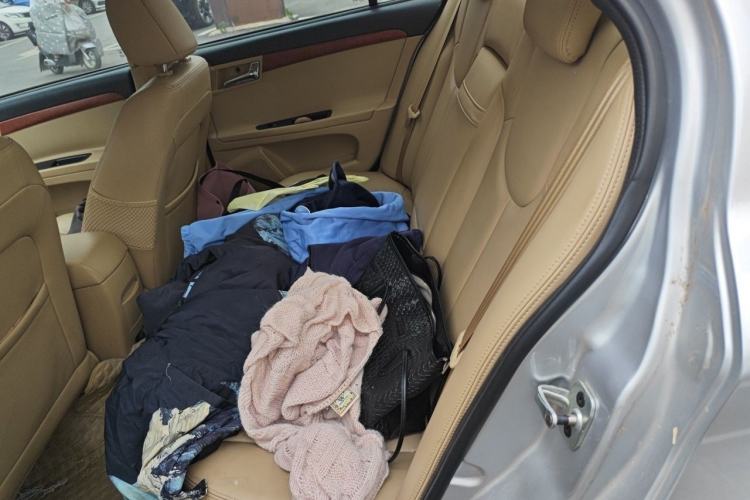 Used Roewe 350 2012 1.5L Automatic Smart Value Edition Left Rear Seat