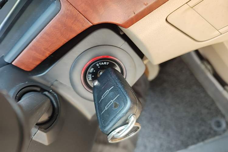 Used Roewe 350 2012 1.5L Automatic Smart Value Edition Vehicle Key