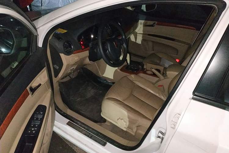Used Roewe 350 2012 1.5L Automatic Smart Value Edition Driver Seat