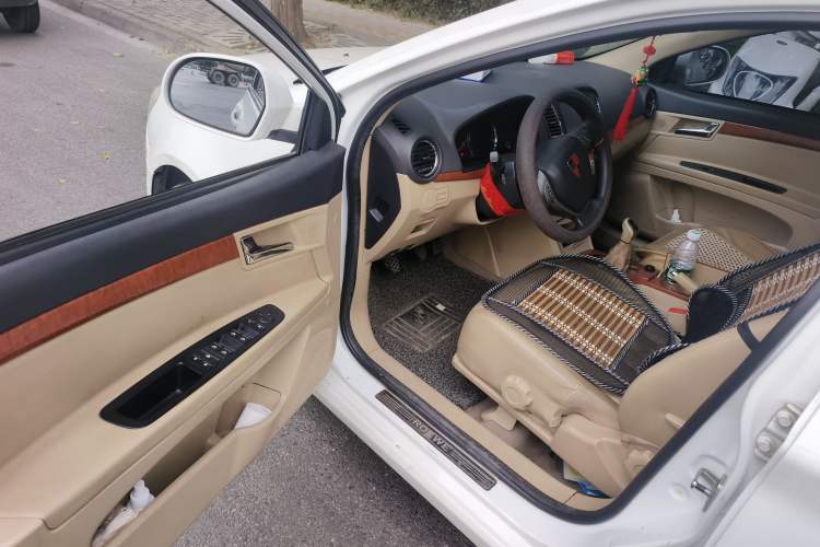 Used Roewe 350 2012 1.5L Manual Smart Value Edition Driver Seat