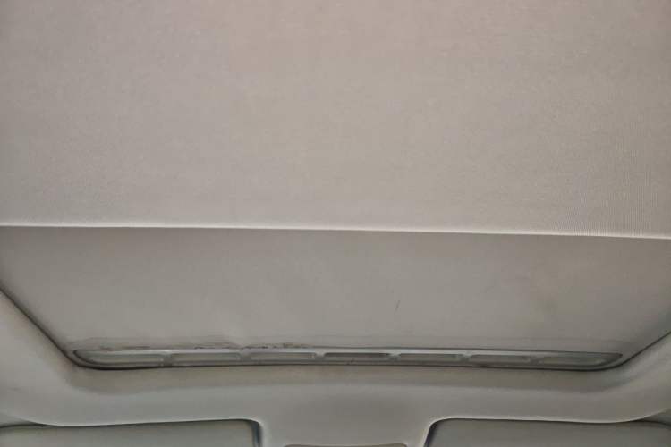 Used Roewe 350 2012 1.5L Automatic Smart Value Edition Headliner
