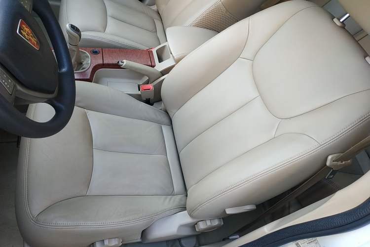 Used Roewe 350 2012 1.5L Manual Smart Value Edition Left Front Seat