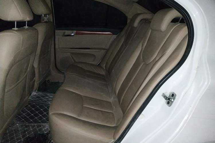 Used Roewe 350 2012 1.5L Automatic Smart Value Edition Left Rear Seat