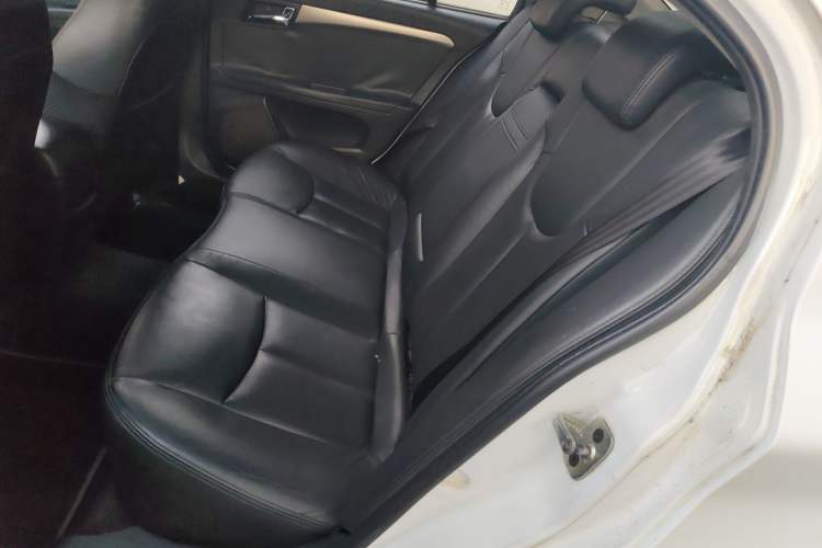 Used Roewe 350 2012 1.5L Automatic Smart Value Edition Left Rear Seat