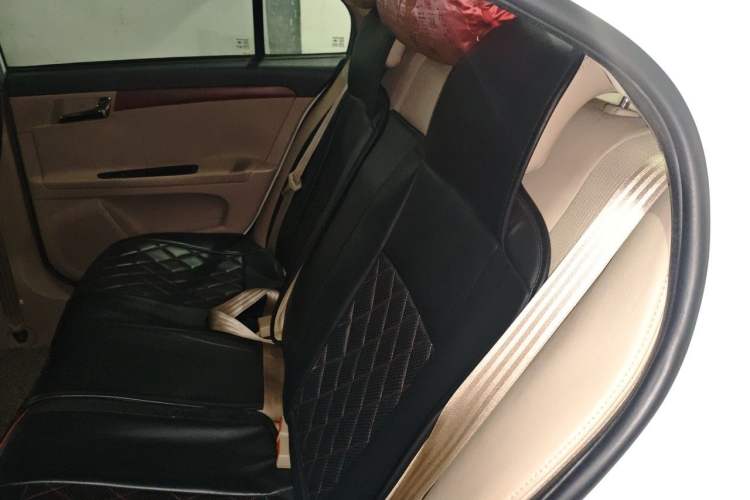 Used Roewe 350 2012 1.5L Manual New Year Special Value Edition Left Rear Seat