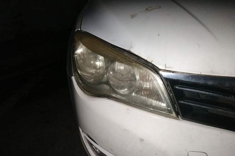 Used Roewe 350 2012 1.5L Automatic Smart Value Edition Right Front Headlight