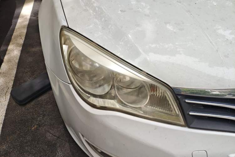 Used Roewe 350 2012 1.5L Automatic Smart Value Edition Right Front Headlight
