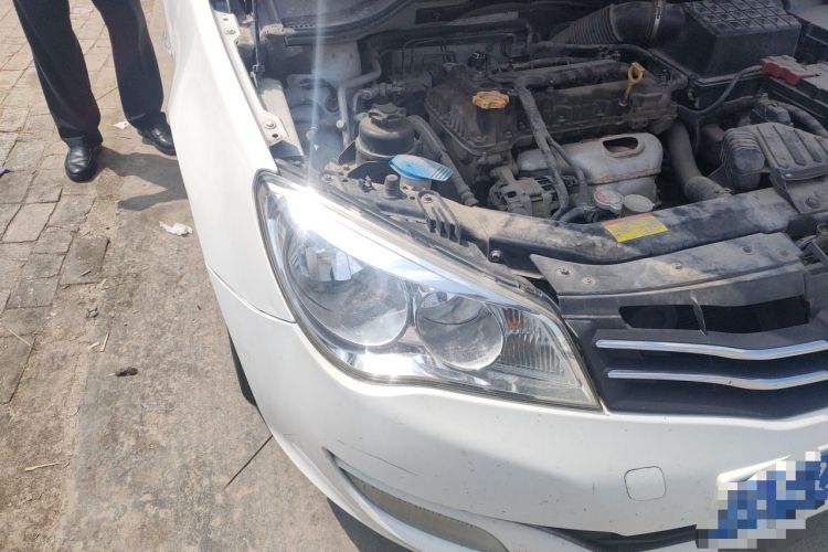 Used Roewe 350 2012 1.5L Automatic Smart Value Edition Right Front Headlight