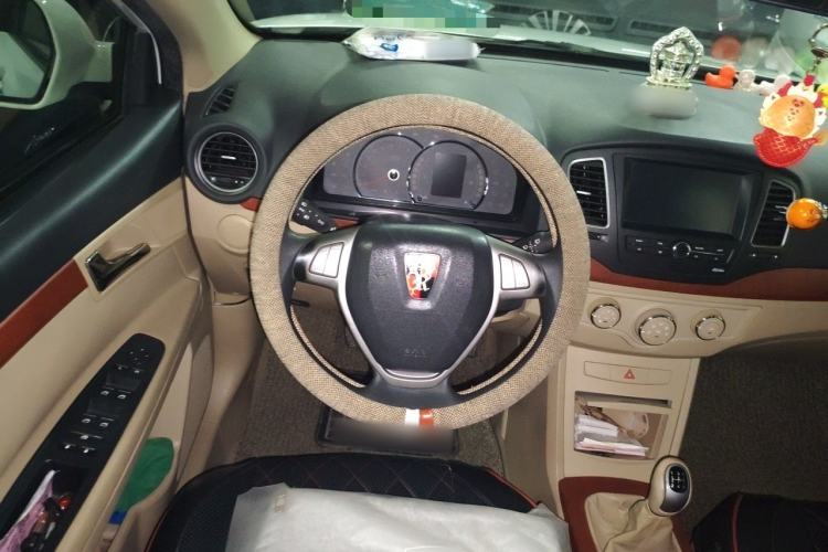 Used Roewe 350 2012 1.5L Manual New Year Special Value Edition Steering Wheel