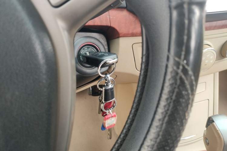 Used Roewe 350 2012 1.5L Automatic Smart Value Edition Vehicle Key