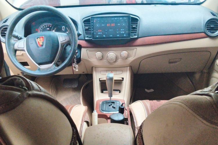 Used Roewe 350 2012 1.5L Automatic New Year Special Value Edition Center Console