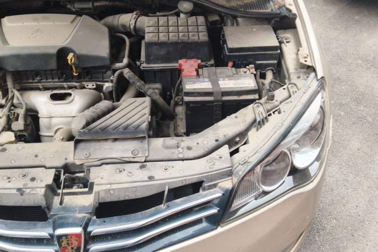 Used Roewe 350 2012 1.5L Automatic New Year Special Value Edition Engine Bay Left