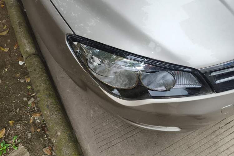 Used Roewe 350 2012 1.5L Manual Smart Value Edition Right Front Headlight