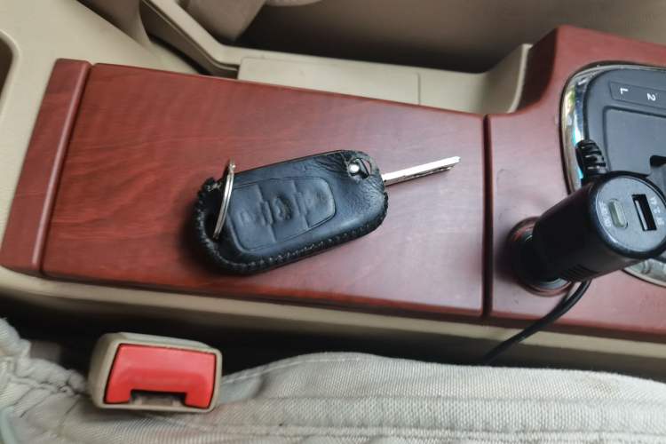 Used Roewe 350 2012 1.5L Automatic Smart Value Edition Vehicle Key