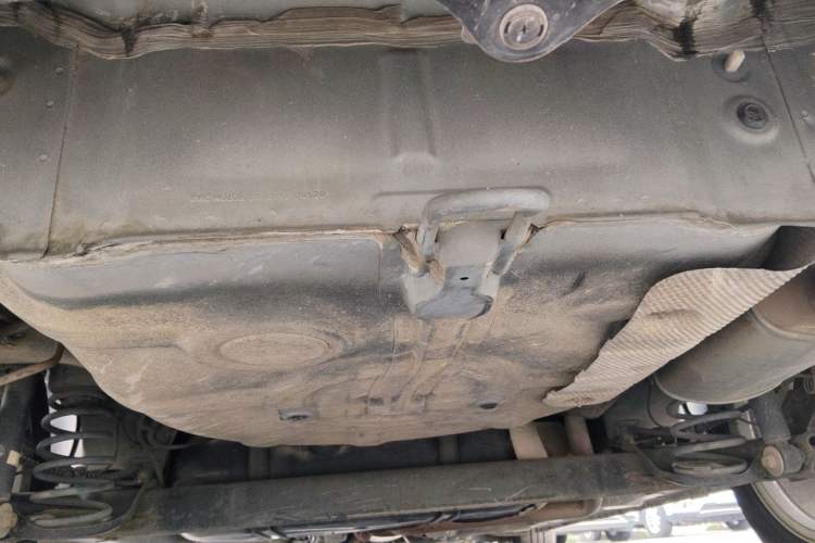 Used Roewe 350 2013 350S 1.5L Manual Xunchi Edition Chassis Rear