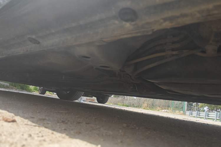 Used Roewe 350 2013 350C 1.5L Automatic Xunyue Edition Chassis Rear Left
