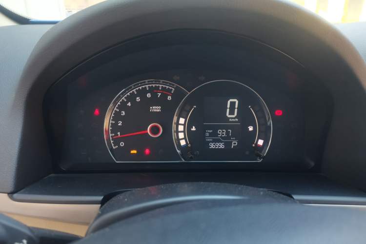 Used Roewe 350 2013 350S 1.5L Automatic Xunda Edition Instrument Cluster