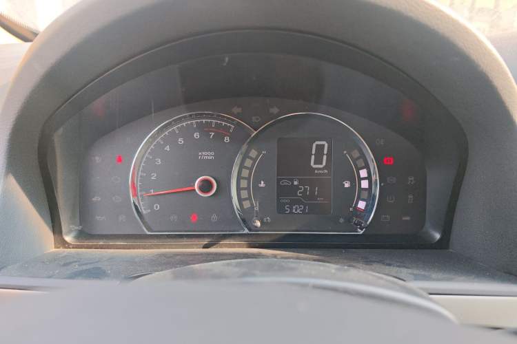 Used Roewe 350 2013 350S 1.5L Manual Xunchi Edition Instrument Cluster