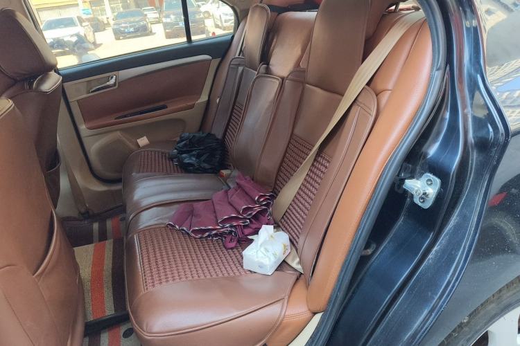 Used Roewe 350 2013 350S 1.5L Manual Xunchi Edition Left Rear Seat