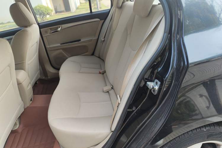 Used Roewe 350 2013 350S 1.5L Manual Xunchi Edition Left Rear Seat