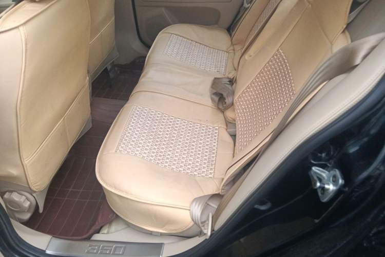 Used Roewe 350 2013 350C 1.5L Manual Swift Edition Left Rear Seat