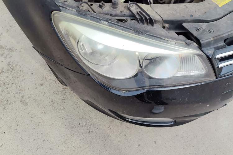 Used Roewe 350 2013 350S 1.5L Manual Xunchi Edition Right Front Headlight