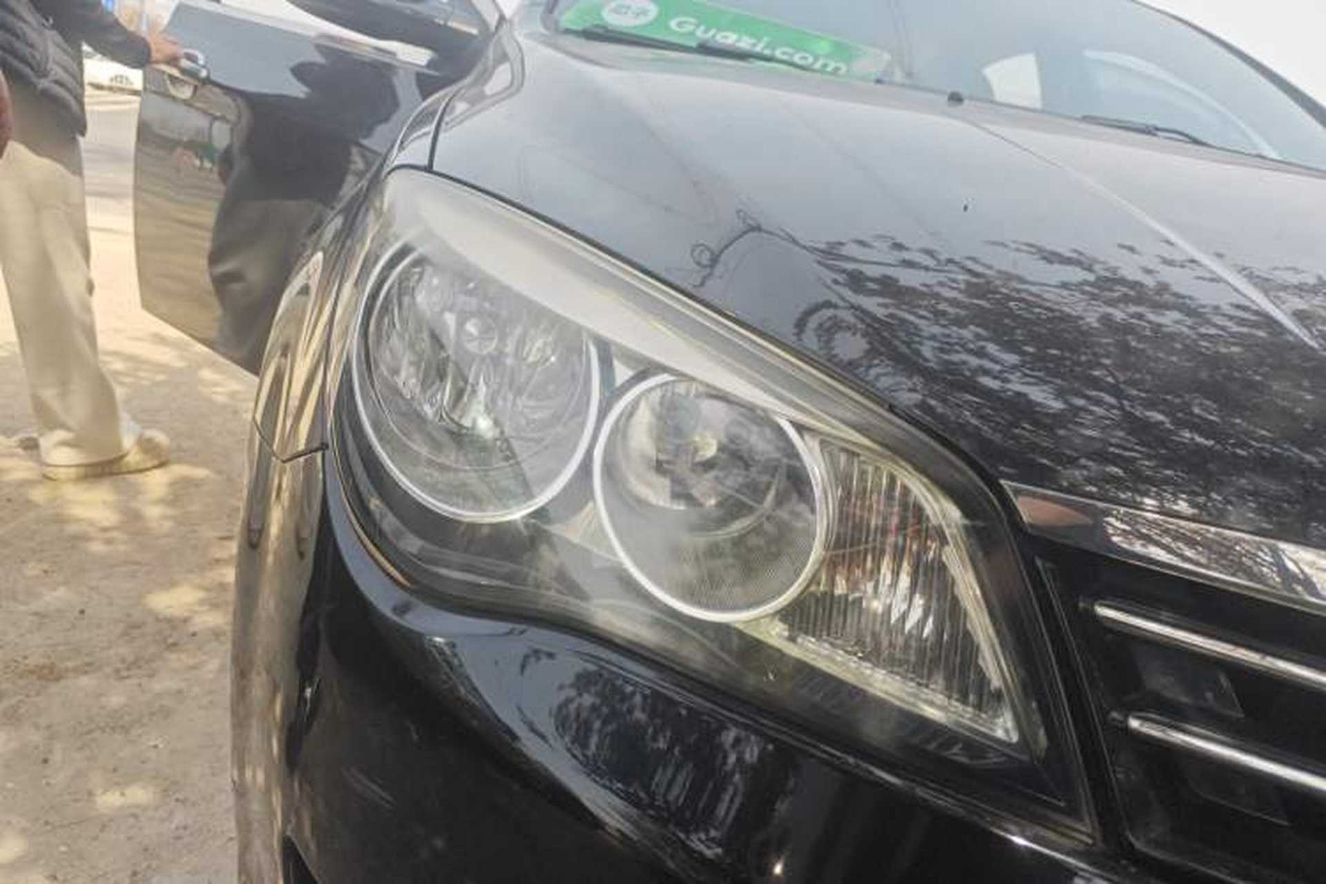 Used Roewe 350 2013 350C 1.5L Automatic Xunyue Edition Right Front Headlight