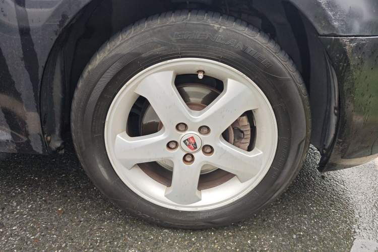 Used Roewe 350 2013 350S 1.5L Manual Xunchi Edition Right Front Wheel Hub