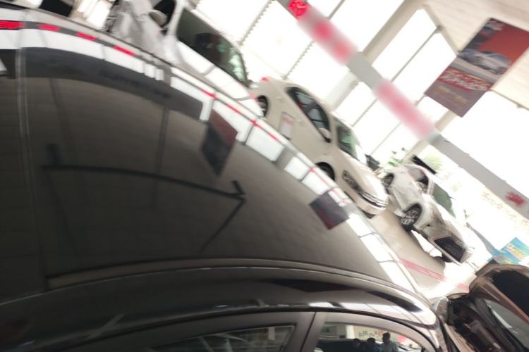 Used Roewe 350 2013 350S 1.5L Automatic Xunda Edition Roof