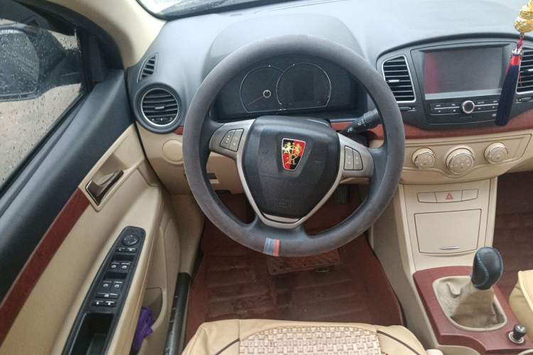 Used Roewe 350 2013 350C 1.5L Manual Swift Edition Steering Wheel