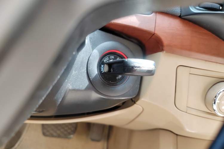 Used Roewe 350 2013 350C 1.5L Automatic Xunyue Edition Vehicle Key