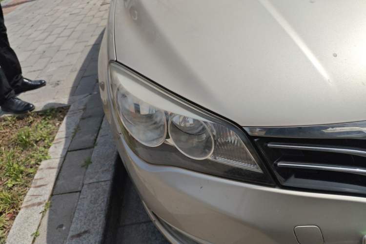 Used Roewe 350 2013 350C 1.5L Manual Swift Edition Right Front Headlight